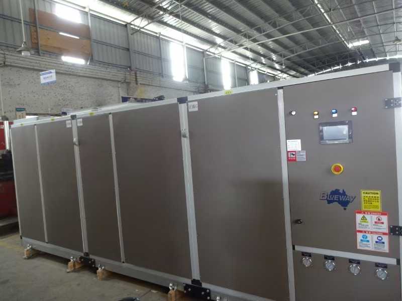 ​Lever til tiden: Indendørs swimmingpool miljøsystem