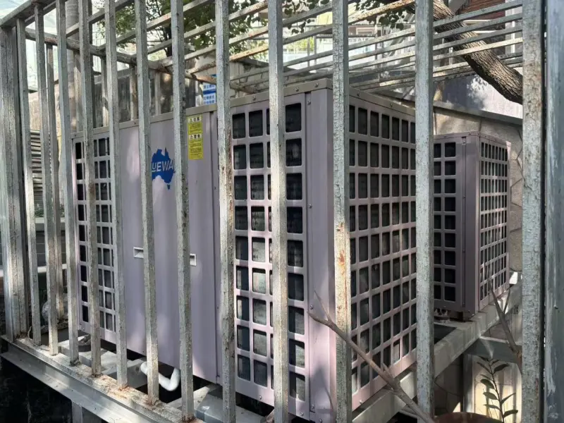 Blueway Architectural Swimming Pool Project: Fase 3, Yunding Cuifeng, Futian District, Shenzhen